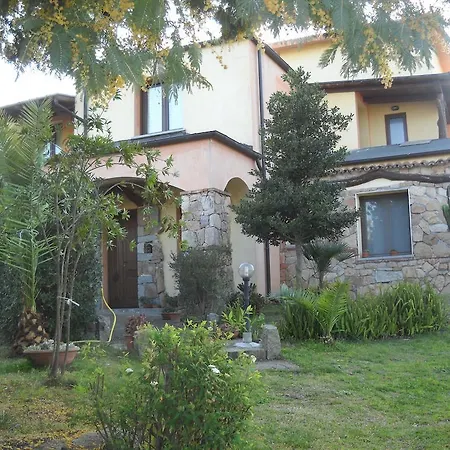 Bed & Breakfast Agriturismo Munduge Lotzorai
